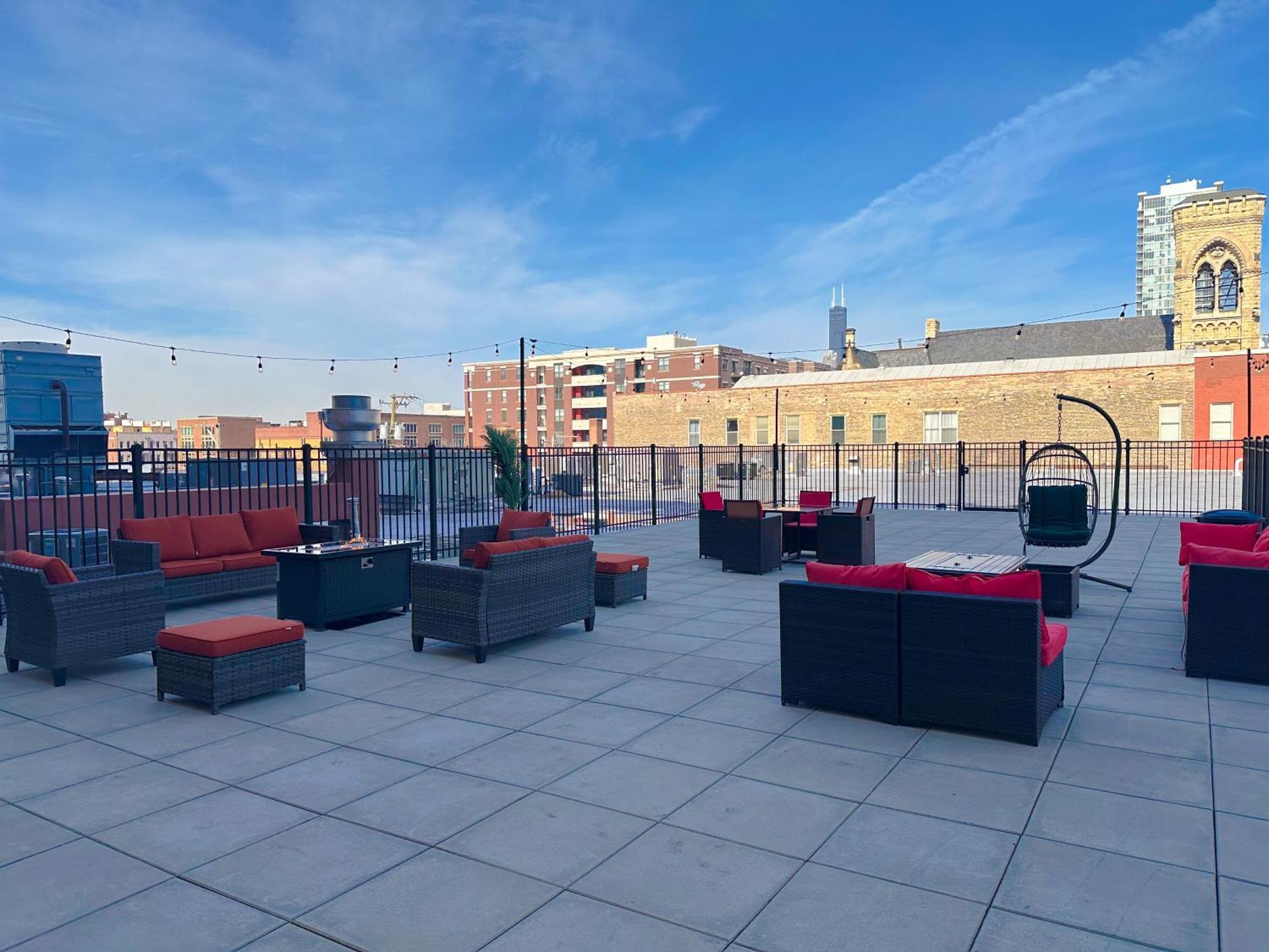 Mccormick Place 2Br Stylish Suite With Optional Parking And Gym For Up To 8 Guests Near Soldier Field And Grant Park Chicago Extérieur photo